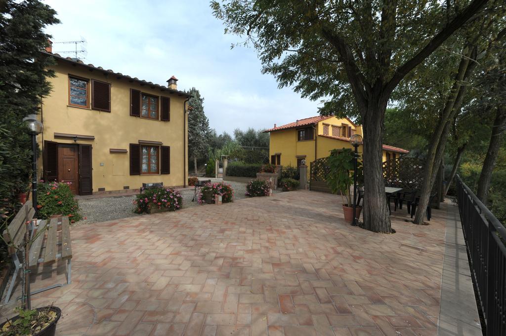 Gli Oleandri Pensionat Castelfiorentino Exteriör bild